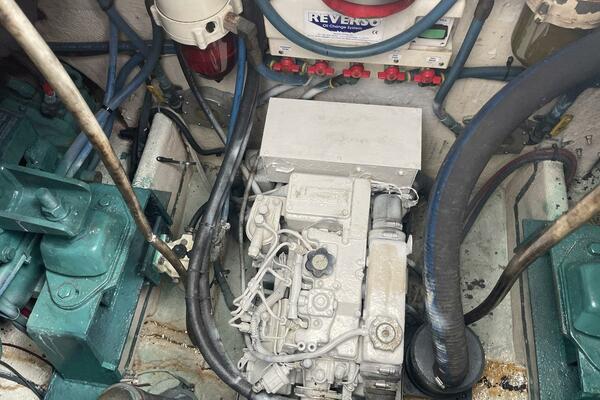 33ft Blackfin Yacht For Sale