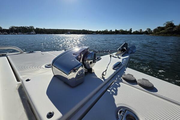 25ft World Cat Yacht For Sale