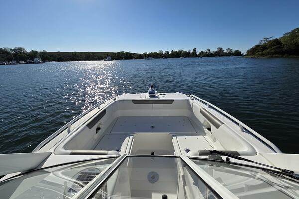 25ft World Cat Yacht For Sale