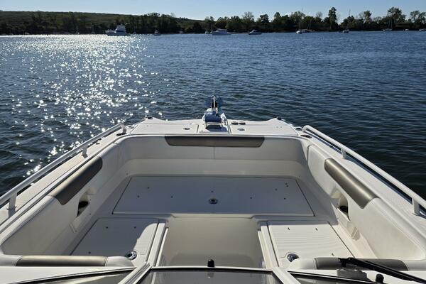 25ft World Cat Yacht For Sale
