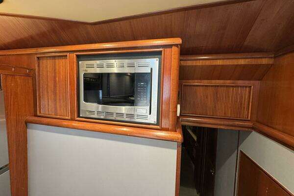 Buddy Davis 47 Convertible Yacht For Sale
