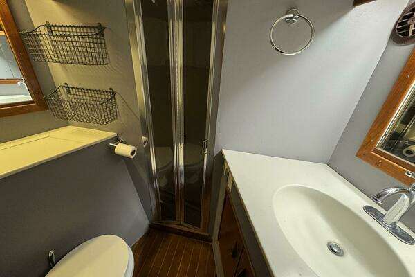 Buddy Davis 47 Convertible Yacht For Sale