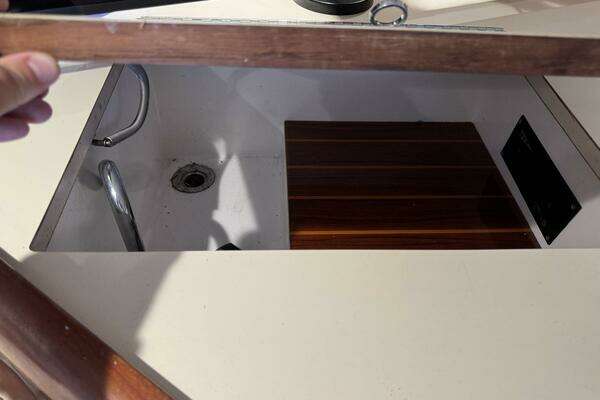 Buddy Davis 47 Convertible Yacht For Sale