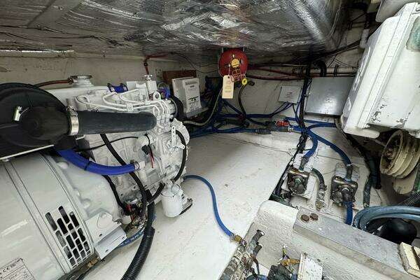 Buddy Davis 47 Convertible Yacht For Sale