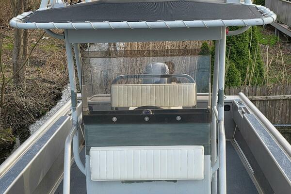 23ft Pacific Boats Yacht For Sale