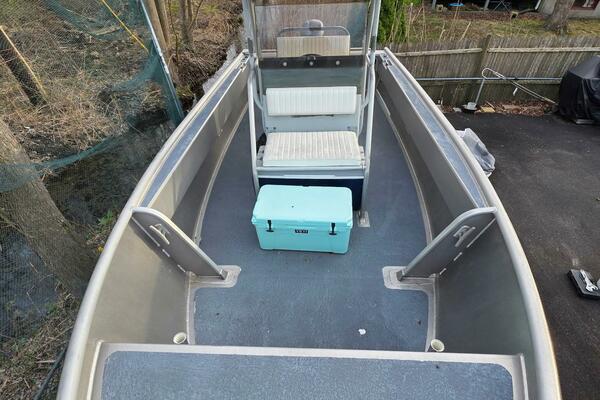 23ft Pacific Boats Yacht For Sale