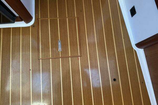 PILGRIM  34ft Legacy Yachts Yacht For Sale