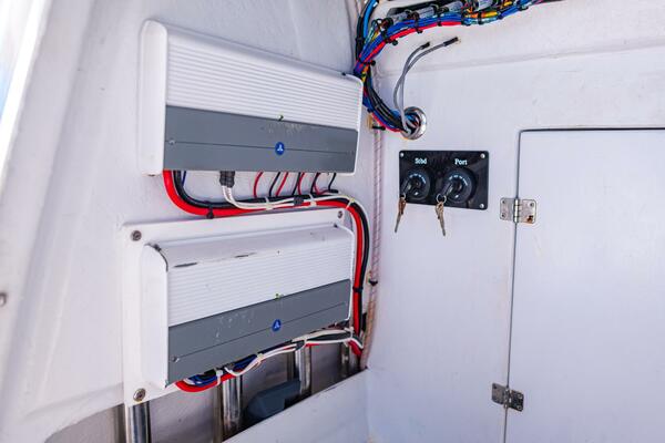 27ft Conch Yacht For Sale