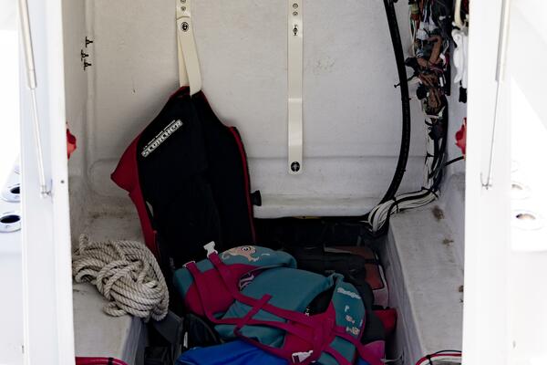 27ft Conch Yacht For Sale