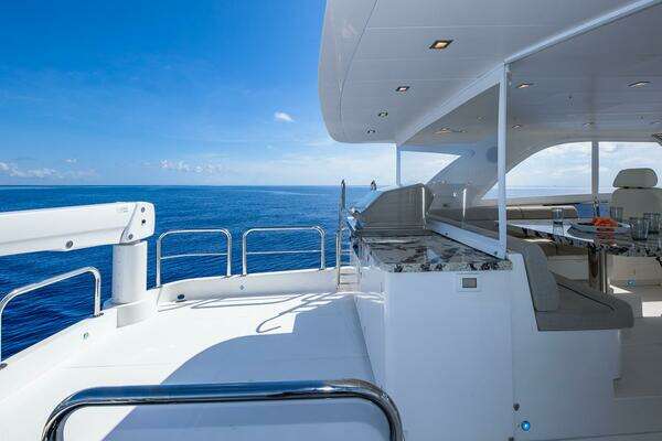 Regency P65 Yacht For Sale