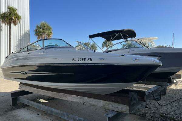 20-ft-Sea Ray-2012-200 Sundeck- Fernandina Beach Florida United States  yacht for sale