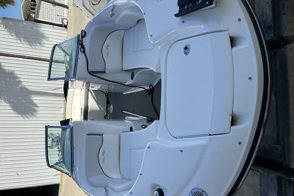 20ft Sea Ray Yacht For Sale