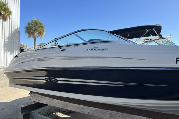 20ft Sea Ray Yacht For Sale