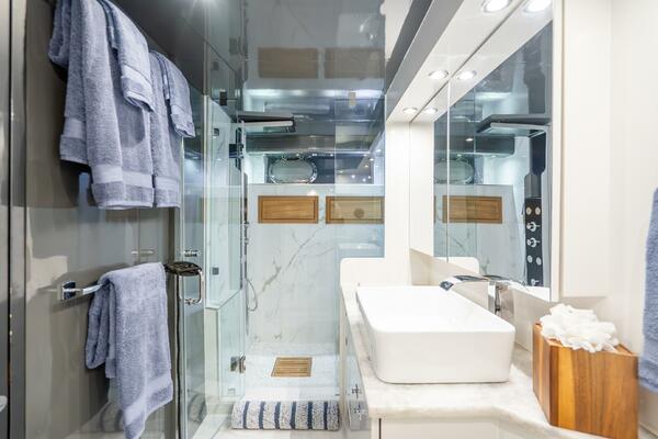 AZURE 97ft Maiora Yacht For Sale