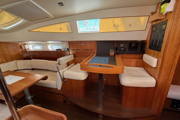 Evermore 45ft Allures Yacht For Sale