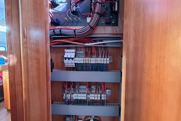 Evermore 45ft Allures Yacht For Sale