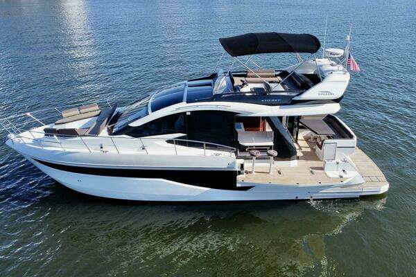 Galeon 470 Sky Yacht For Sale