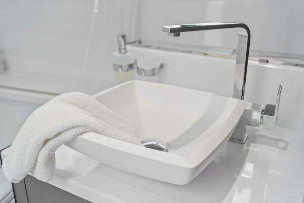 Galeon 470 Sky Yacht For Sale