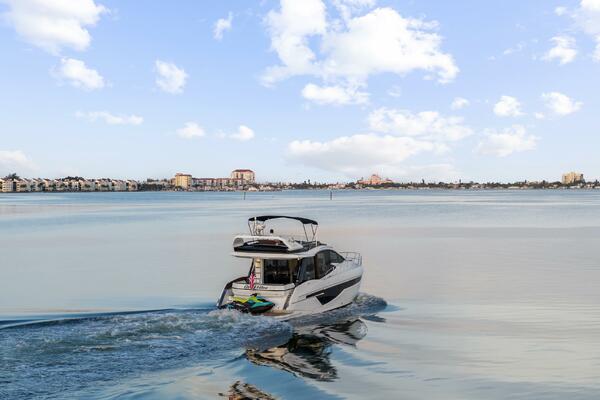 48ft Galeon Yacht For Sale