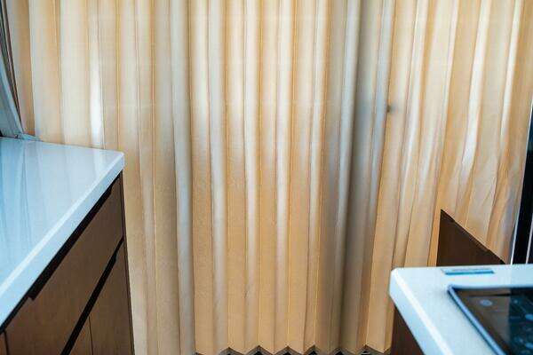 Galeon 470 Sky Yacht For Sale