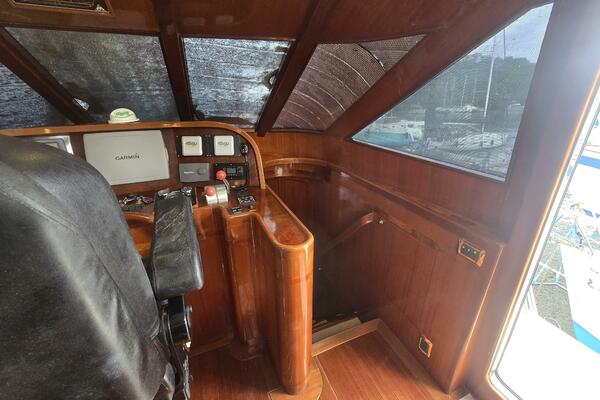 White Pearl 1 56ft Hampton Yacht For Sale