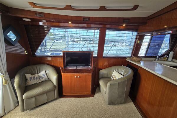 White Pearl 1 56ft Hampton Yacht For Sale