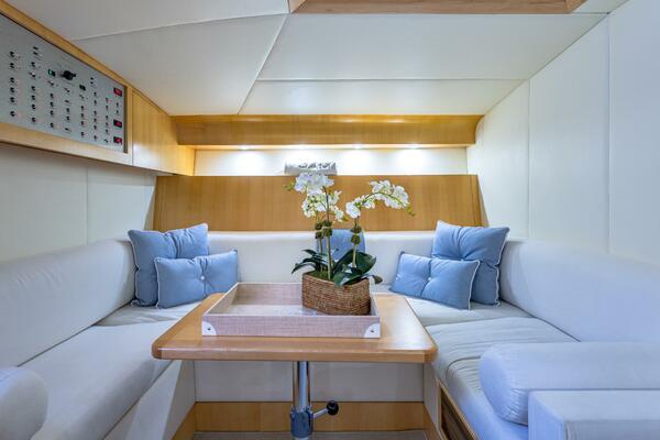 JAM 51ft Magna Marine Yacht For Sale