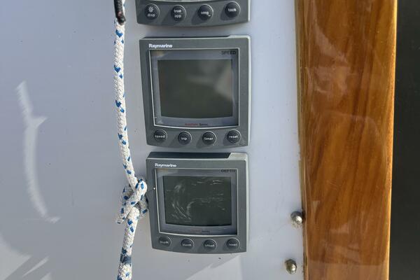 Why Not 28ft Alerion Yacht For Sale