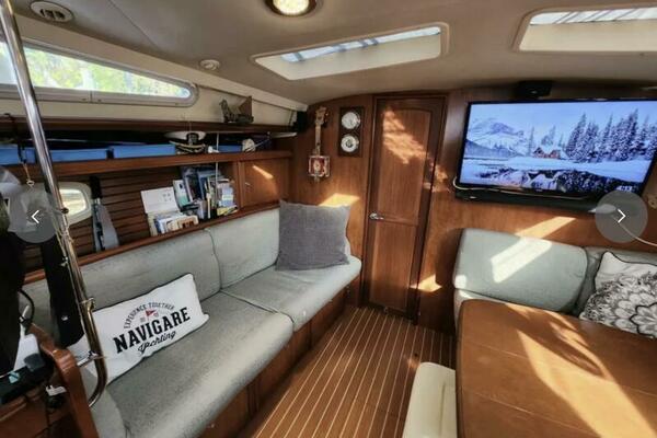 Courageux 49ft Hunter Yacht For Sale