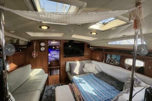 Courageux 49ft Hunter Yacht For Sale