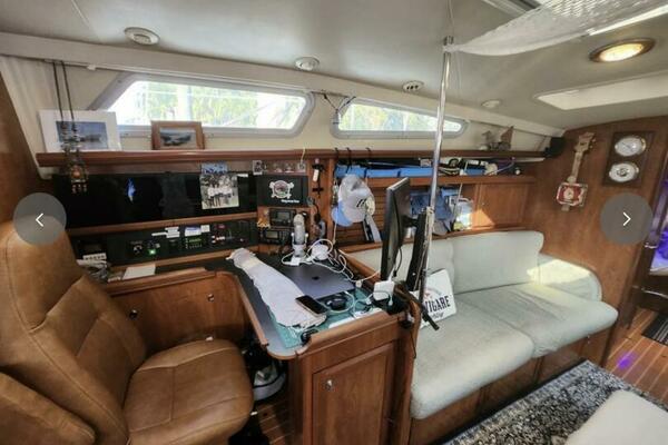 Courageux 49ft Hunter Yacht For Sale