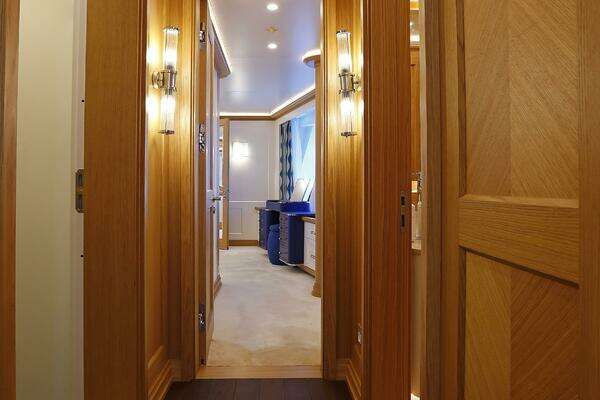 RMK Marine  Yacht For Sale