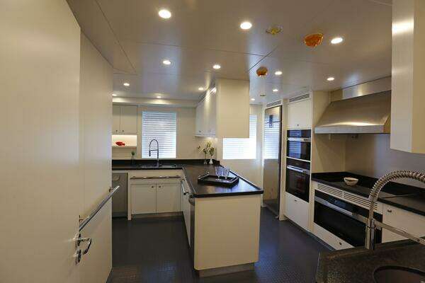 RMK Marine  Yacht For Sale