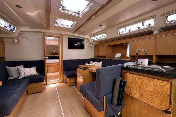 Hanse 445 Yacht For Sale
