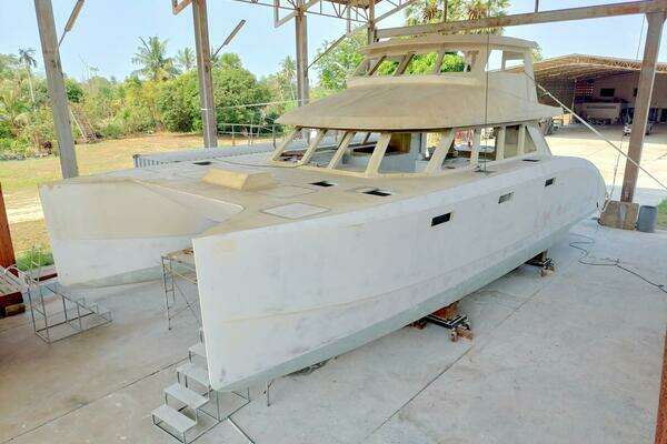 Schionning Prowler 1500 Yacht For Sale