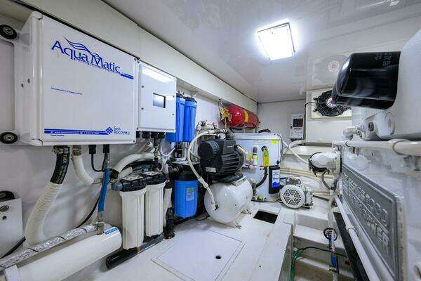 Viking 56 Convertible Yacht For Sale