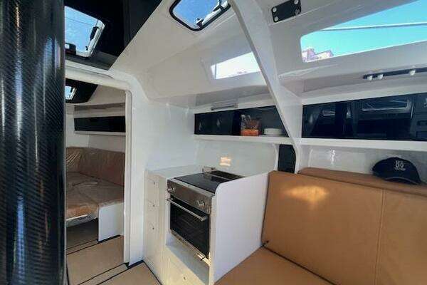 Neo Roma 430 Yacht For Sale