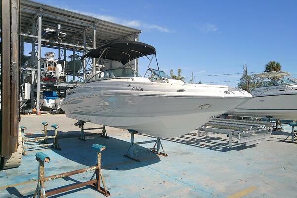 26ft Crownline Yacht For Sale