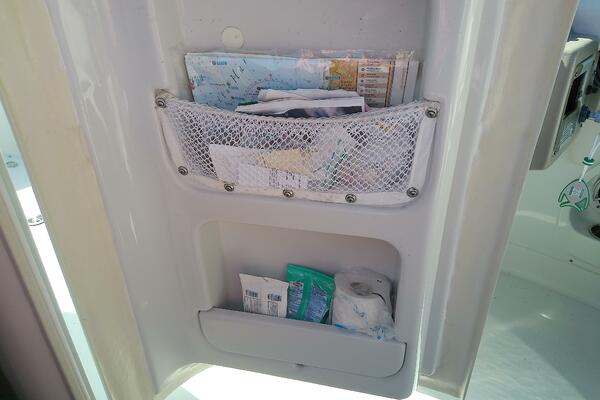 26ft Crownline Yacht For Sale