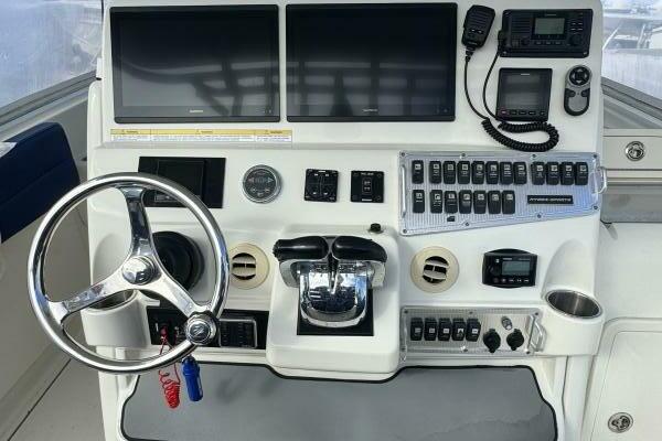 36ft Hydra Sports Yacht For Sale