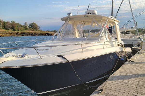 36ft Hydra Sports Yacht For Sale
