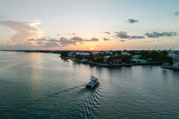 36ft Front Runner Yacht For Sale