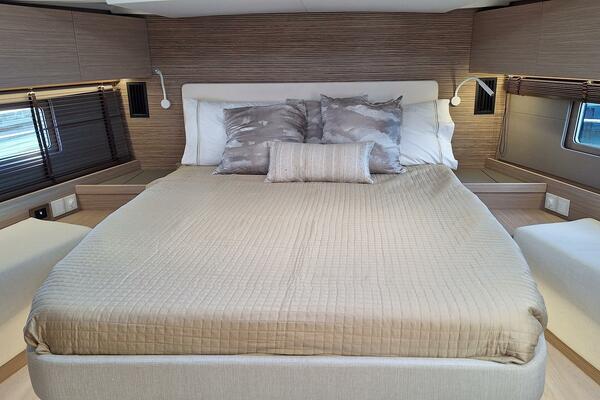 52ft Beneteau Yacht For Sale