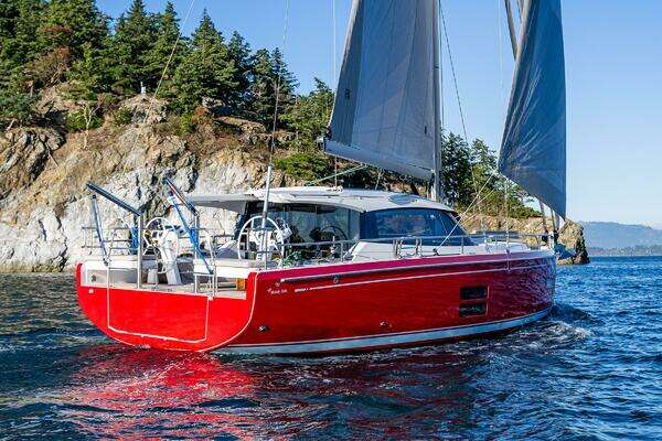 Moody 41DS Yacht For Sale