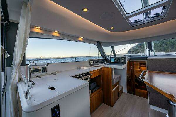 Moody 41DS Yacht For Sale