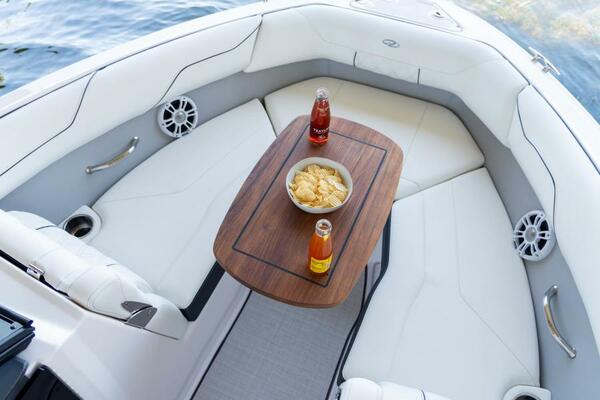 22ft Regal Yacht For Sale