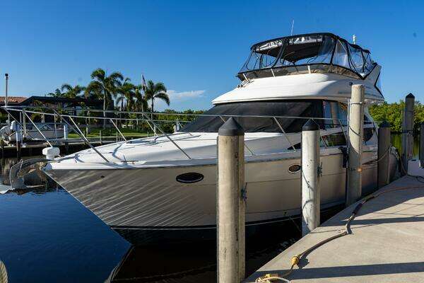 Meridian  Yacht For Sale