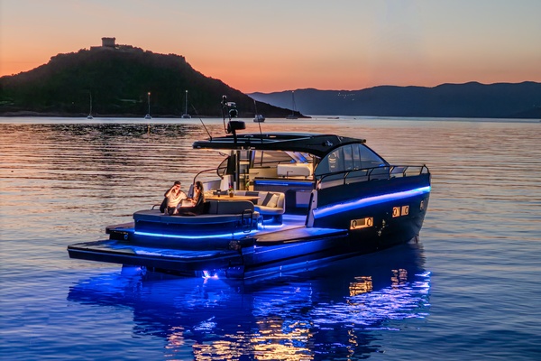 New Model 50ft Beneteau Yacht For Sale