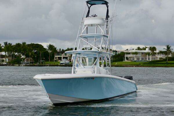 39-ft-Venture-2014-39CC- Jupiter Florida United States  yacht for sale