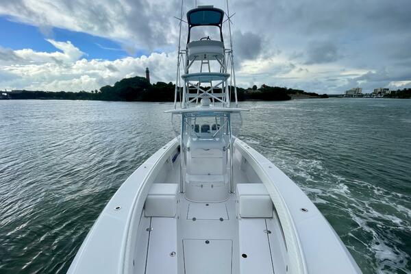 39ft Venture Yacht For Sale